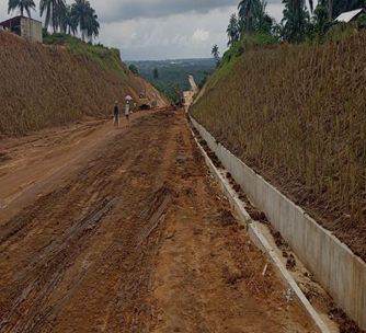 Adiabo-Eseku Road view 2